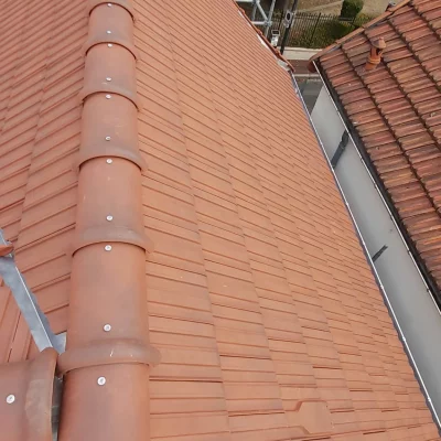 Réparation faîtage toiture Chartres